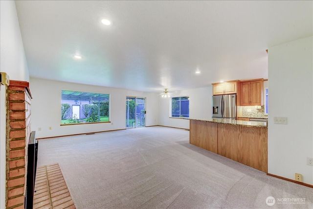 20426 Dayton Avenue N, Shoreline, WA 98133