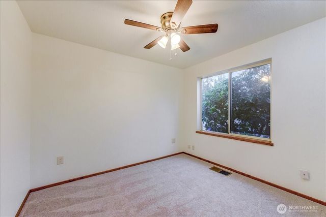 20426 Dayton Avenue N, Shoreline, WA 98133