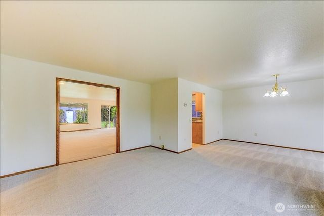 20426 Dayton Avenue N, Shoreline, WA 98133