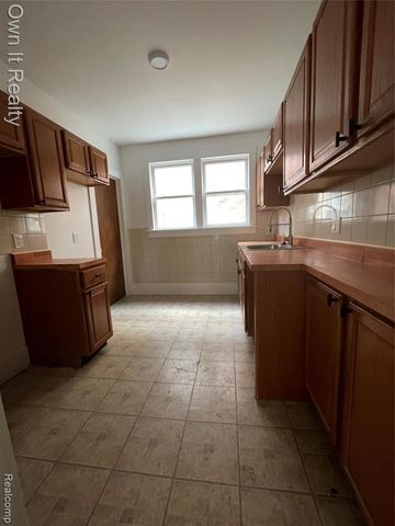 2490 Glendale Street, Detroit, MI 48238