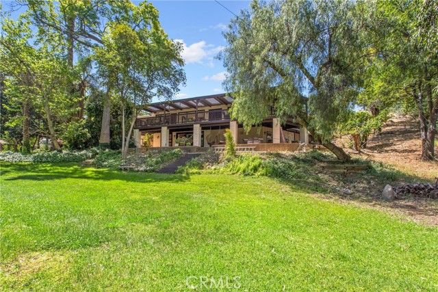 115 Sierra Vista Drive, Redlands, CA 92373
