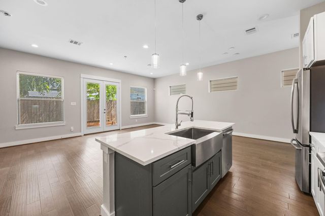1925 Gano Street, Houston, TX 77009