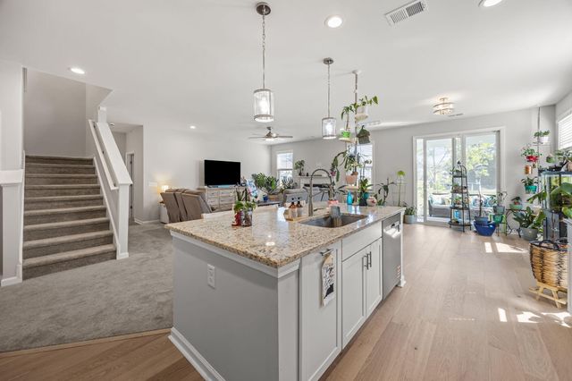 2512 Hummingbird Lane, Summerville, SC 29483