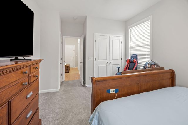 2512 Hummingbird Lane, Summerville, SC 29483
