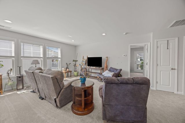 2512 Hummingbird Lane, Summerville, SC 29483