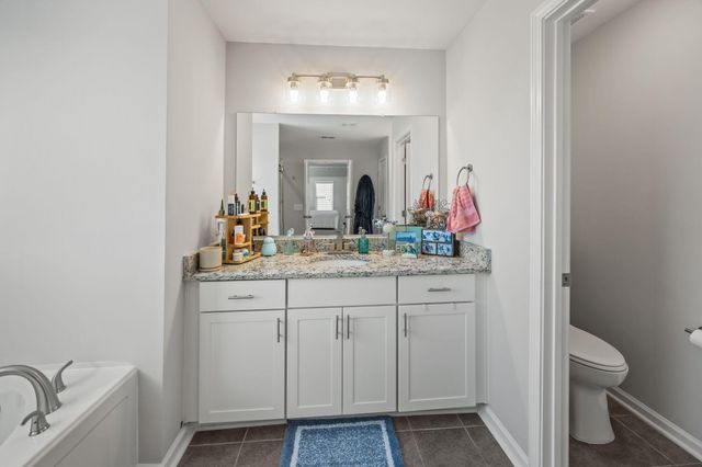 2512 Hummingbird Lane, Summerville, SC 29483