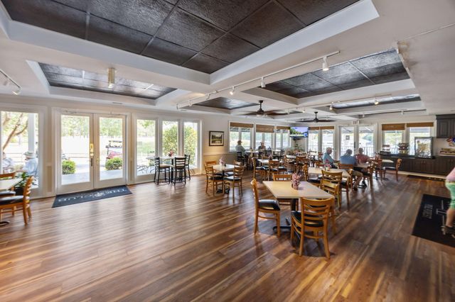 2512 Hummingbird Lane, Summerville, SC 29483