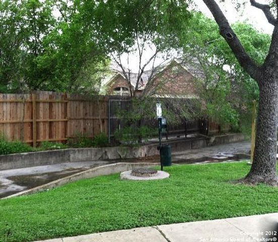 12275 APRICOT DR, San Antonio, TX 78247