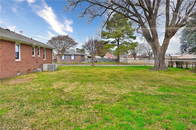 2301 Green ST, Portsmouth, VA 23704