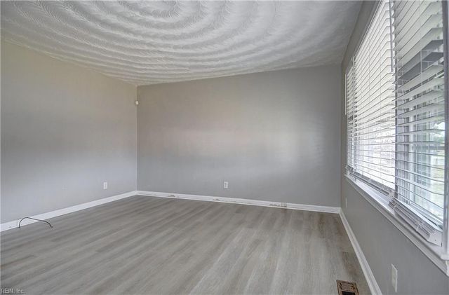 2301 Green ST, Portsmouth, VA 23704