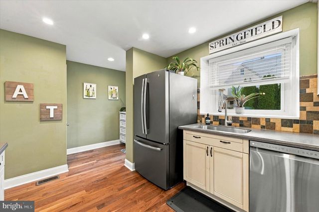 34 GREENHILL RD, Springfield, PA 19064