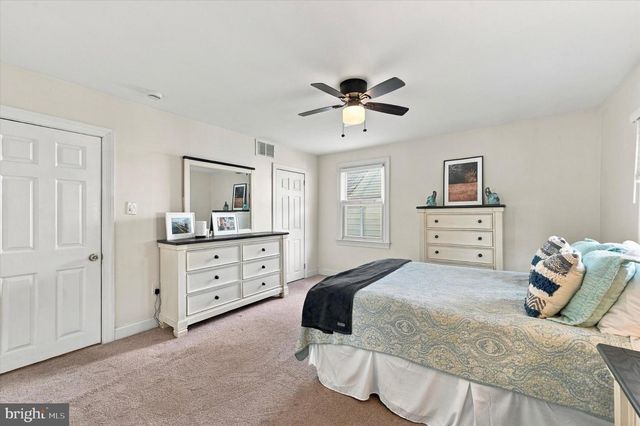 34 GREENHILL RD, Springfield, PA 19064