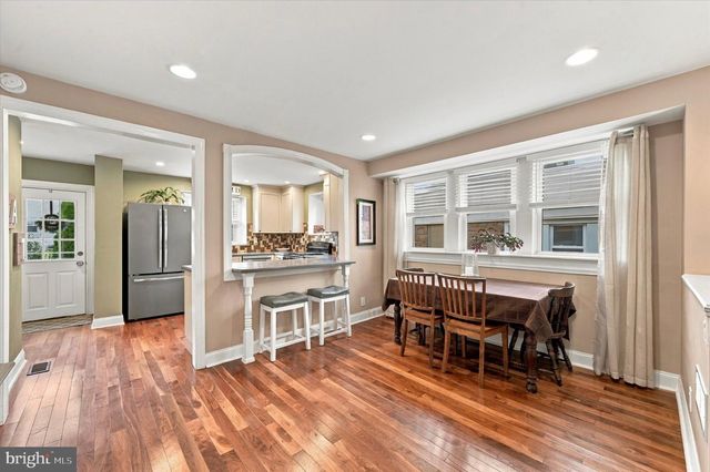 34 GREENHILL RD, Springfield, PA 19064