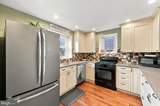34 GREENHILL RD, Springfield, PA 19064