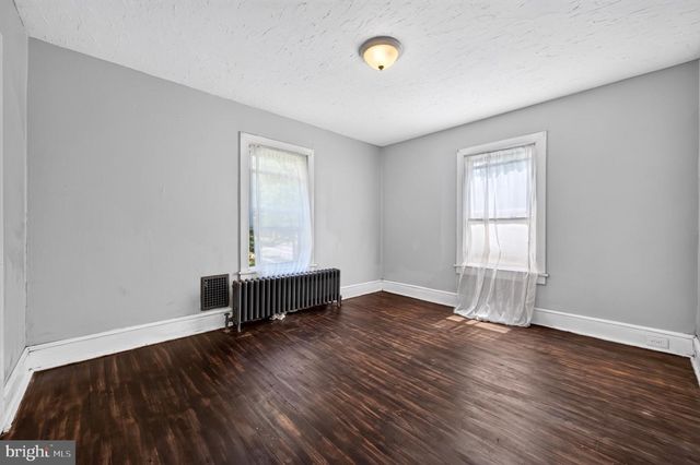 910 HIGHLAND, Palmyra, NJ 08065