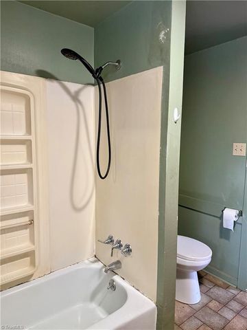 4046 Randleman Road, Greensboro, NC 27406