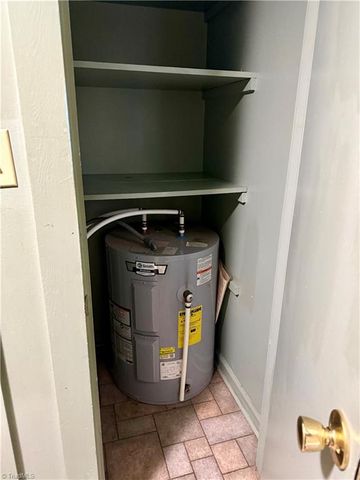 4046 Randleman Road, Greensboro, NC 27406