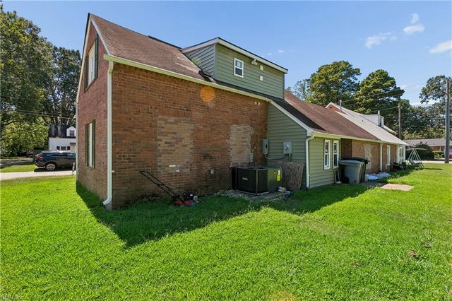 3 E Davis RD, Hampton, VA 23666