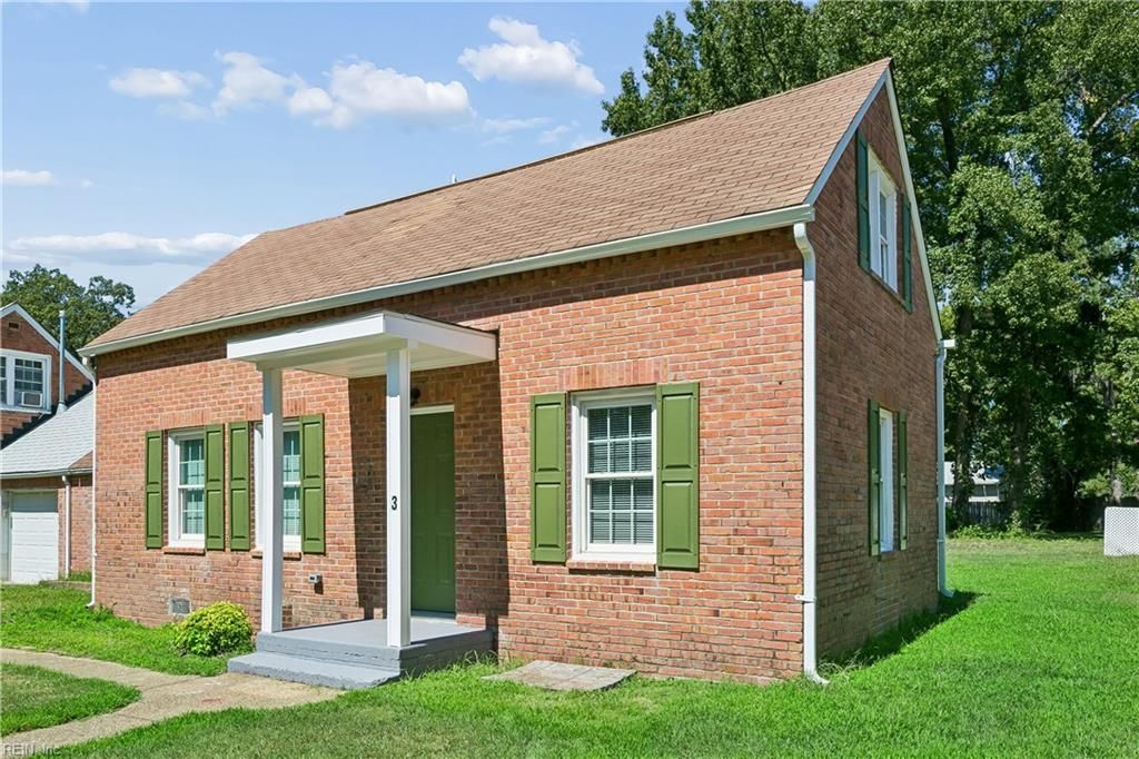 3 E Davis RD, Hampton, VA 23666