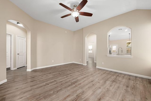 11429 W Woodmark, Conroe, TX 77304