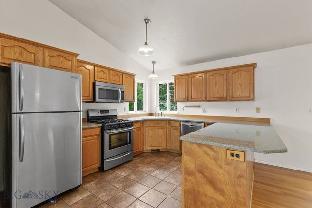 1206 S Pinecrest Drive, Bozeman, MT 59715