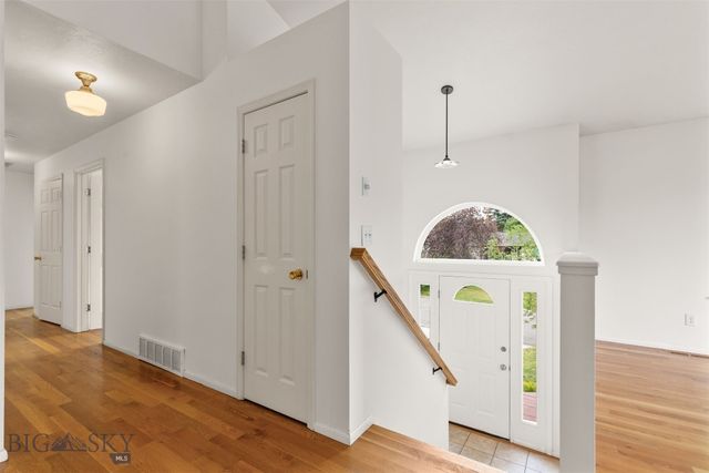 1206 S Pinecrest Drive, Bozeman, MT 59715