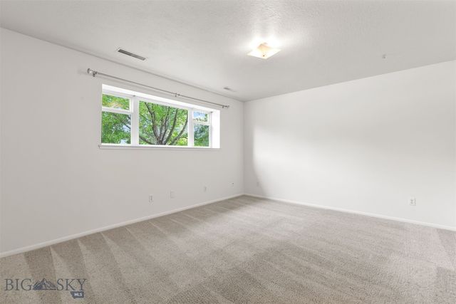 1206 S Pinecrest Drive, Bozeman, MT 59715