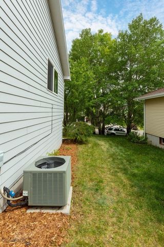 1206 S Pinecrest Drive, Bozeman, MT 59715