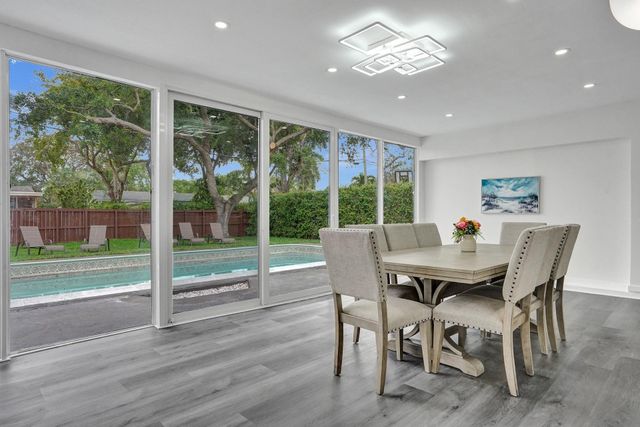 2114 N 42nd Avenue, Hollywood, FL 33021