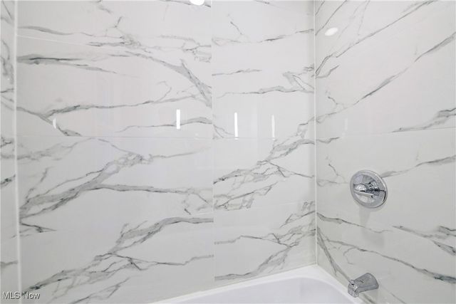 11432 Pearl Road, Strongsville, OH 44136