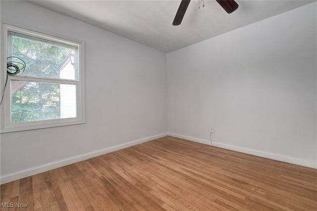 11432 Pearl Road, Strongsville, OH 44136