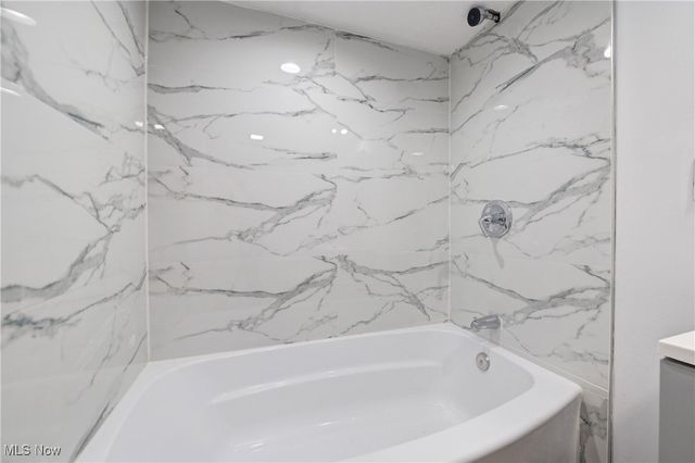 11432 Pearl Road, Strongsville, OH 44136