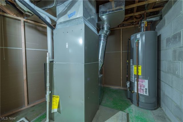 11432 Pearl Road, Strongsville, OH 44136