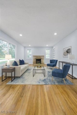 11432 Pearl Road, Strongsville, OH 44136