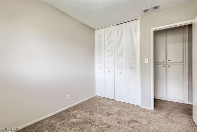 532 Greenbriar Townhouse Way, Las Vegas, NV 89121