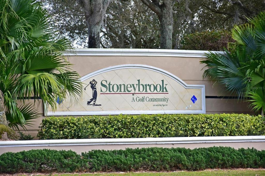 Image 53 of property listing at 1011 FAIRWAYCOVE LANE 202, Bradenton, FL 34212