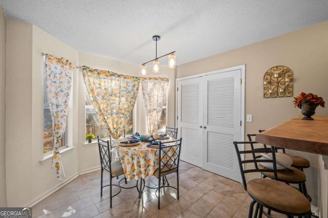 112 Bellington Drive, Mcdonough, GA 30253