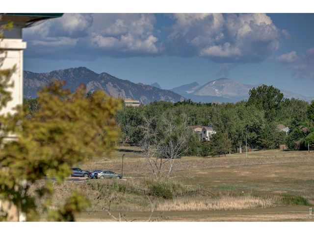 2052 Oxford Ln, Superior, CO 80027