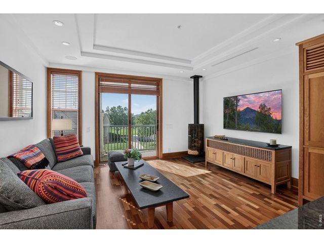 2052 Oxford Ln, Superior, CO 80027