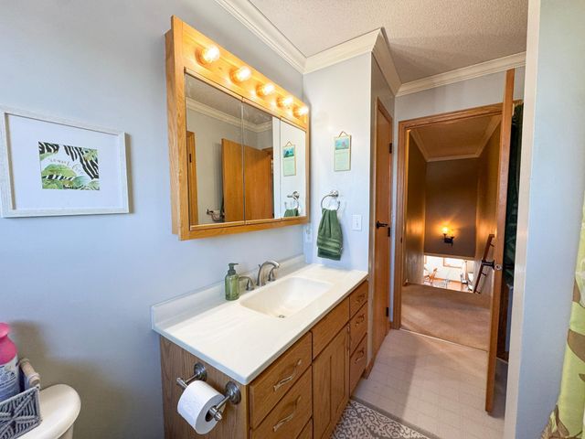 1124 Garnet Boulevard, Detroit Lakes, MN 56501