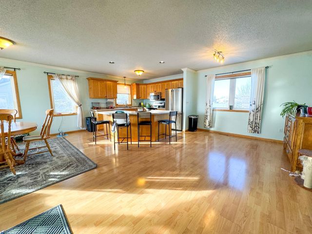 1124 Garnet Boulevard, Detroit Lakes, MN 56501