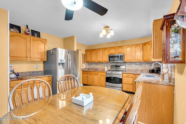 45 Cypress Point Lane, Jackson, NJ 08527