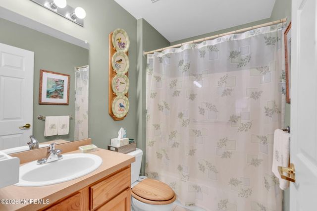 45 Cypress Point Lane, Jackson, NJ 08527