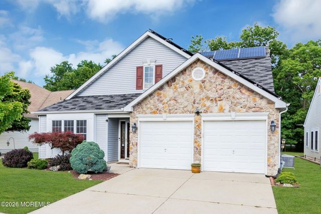 45 Cypress Point Lane, Jackson, NJ 08527