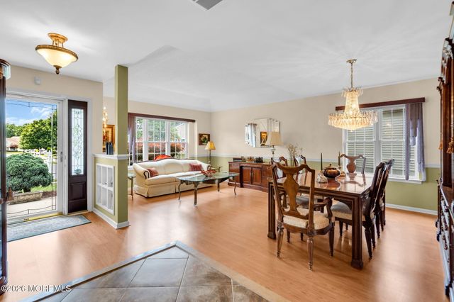 45 Cypress Point Lane, Jackson, NJ 08527