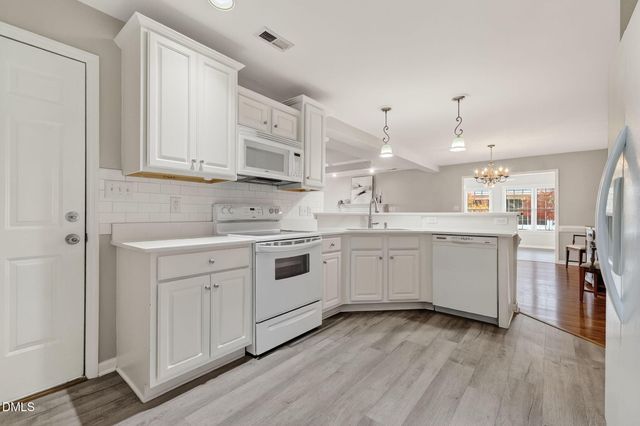 138 Glenalmond Court, Dunn, NC 28334