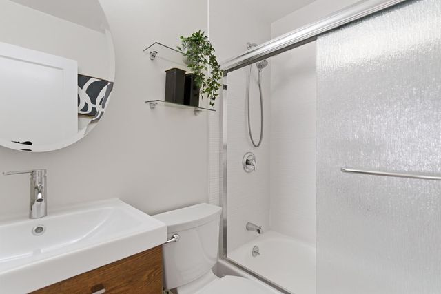 709 W Orange Avenue, South San Francisco, CA 94080