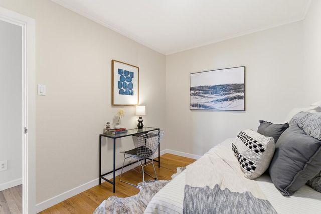 709 W Orange Avenue, South San Francisco, CA 94080