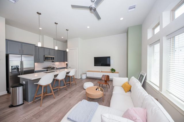 5209 Allen Street C, Houston, TX 77007