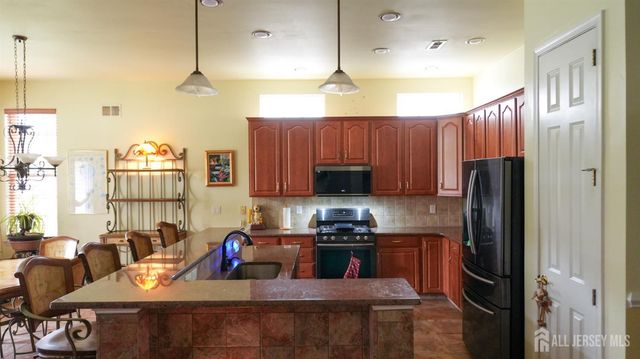 1 Belmont Court, Freehold, NJ 07728